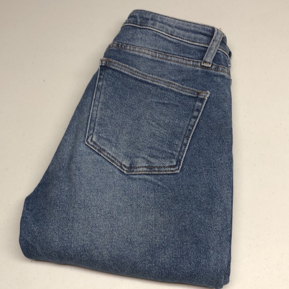 SILVER MOST WANTED SKINNY BOOT JEANS 26x29 ⭐️